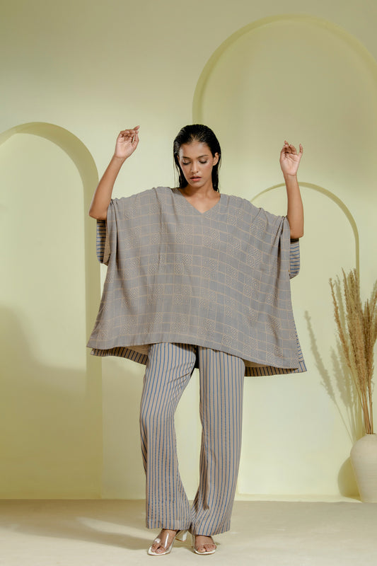 Relaxed-fit poncho-style top