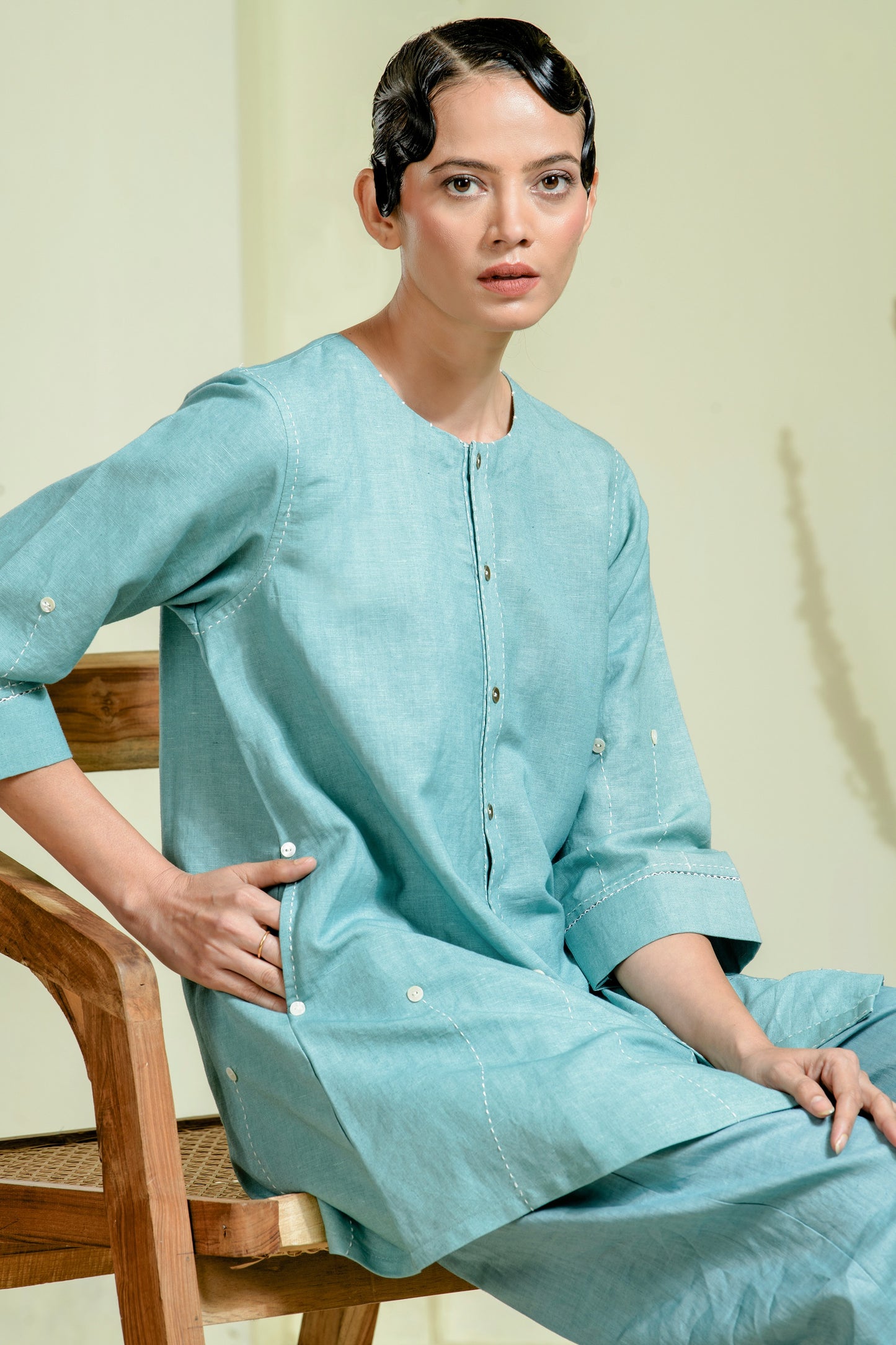 Crafted in pure linen, this aqua blue co-ord set