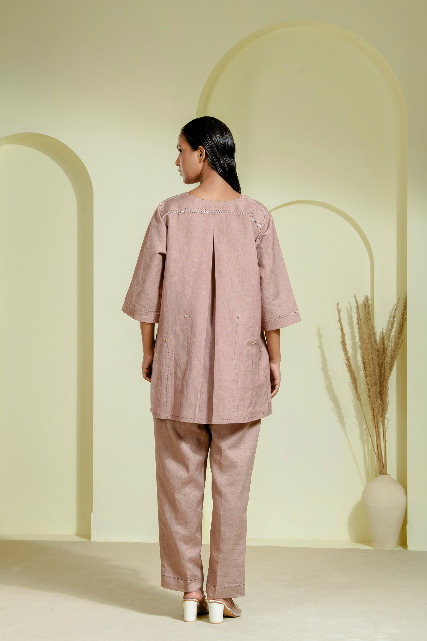 Kurta set with mirror work embellishments and straight pants